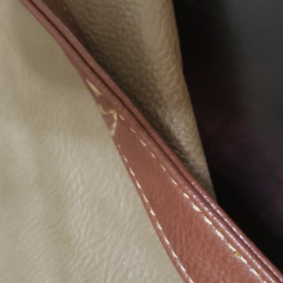 Brown Purse - Picture 4 of 11